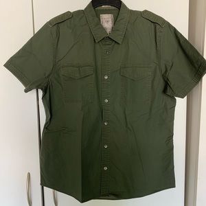 Men’s Guess shirt - Size XL
